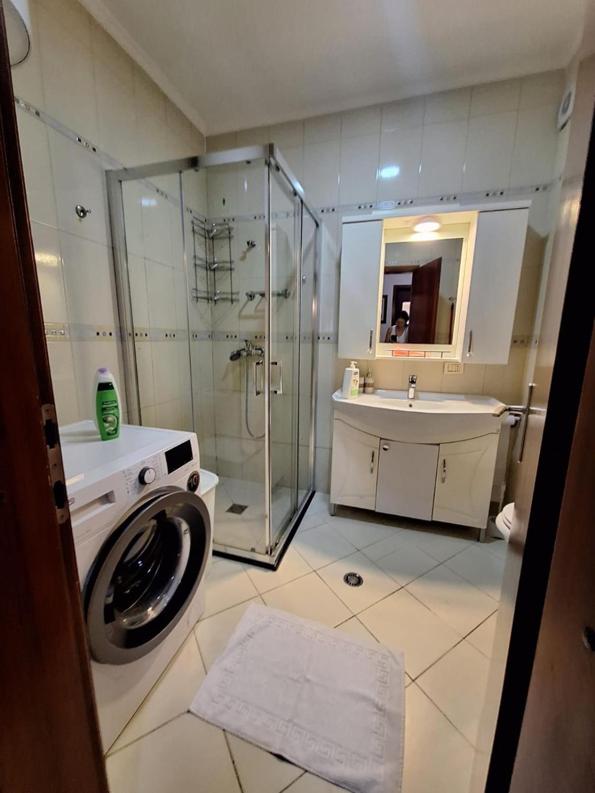 Alb Apartament Tiranë Luaran gambar